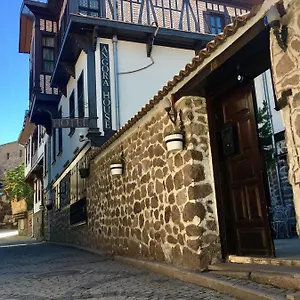 Angora Inn
